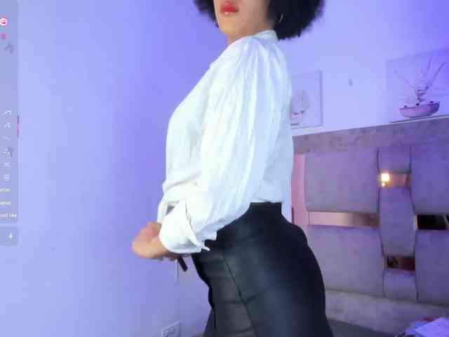 Baddie-Delayla webcam