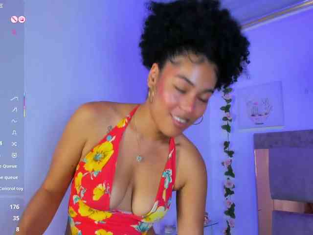 Baddie-Delayla webcam