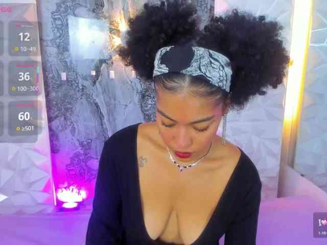 Baddie-Delayla webcam