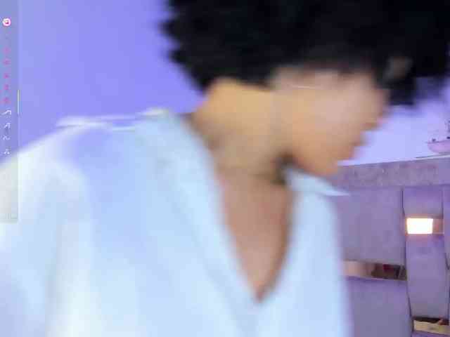 Baddie-Delayla webcam