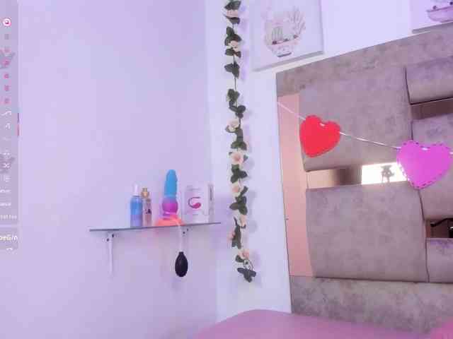 Baddie-Delayla webcam