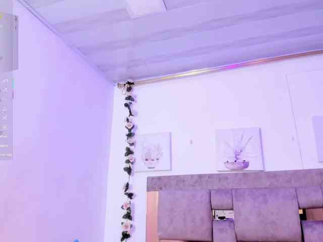 Baddie-Delayla webcam