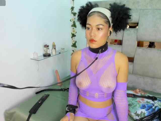 Baddie-Delayla webcam