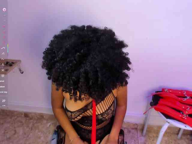 Baddie-Delayla webcam