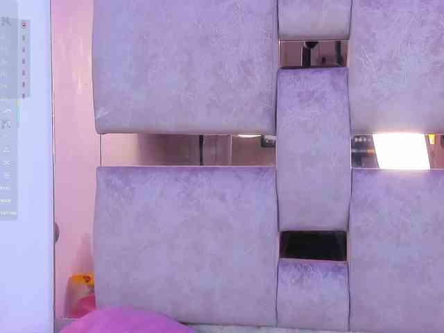 Baddie-Delayla webcam