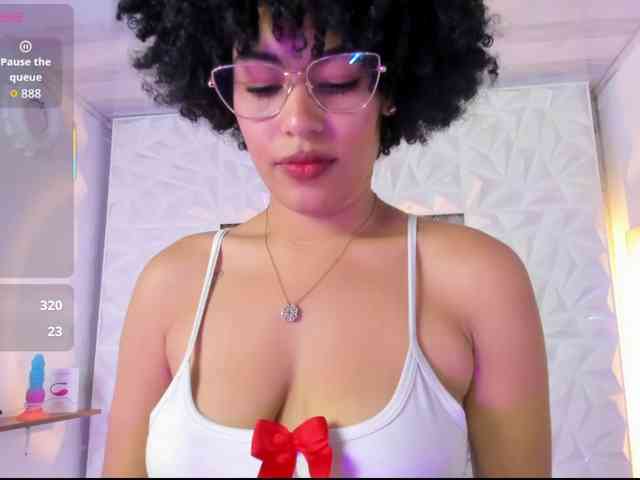 Baddie-Delayla webcam