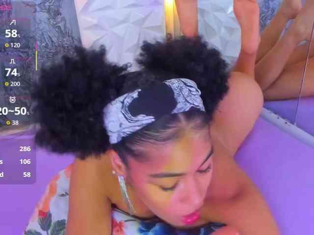 Baddie-Delayla webcam