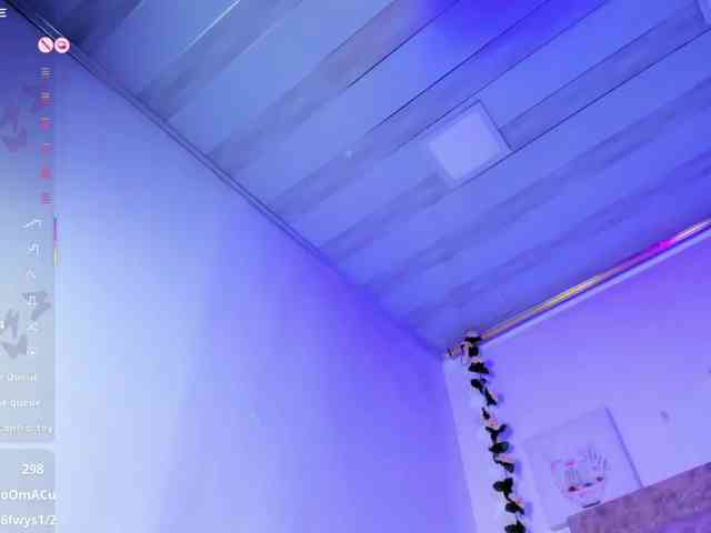 Baddie-Delayla webcam