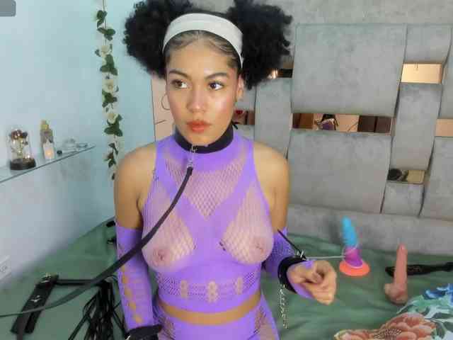 Baddie-Delayla webcam