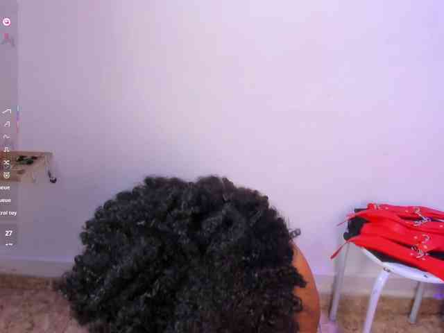 Baddie-Delayla webcam