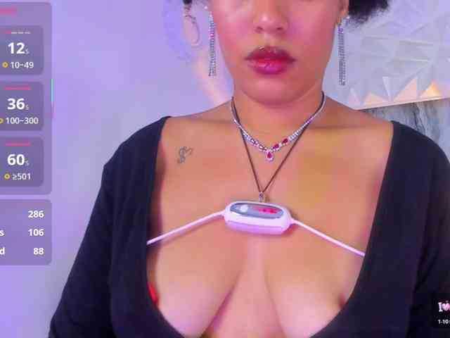 Baddie-Delayla webcam