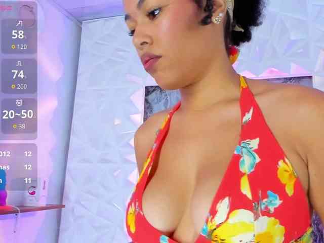 Baddie-Delayla webcam