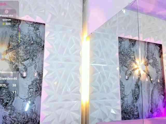 Baddie-Delayla webcam