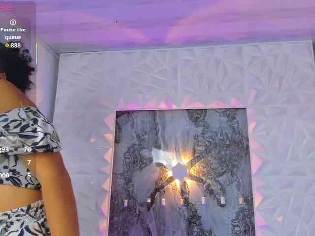 Baddie-Delayla webcam