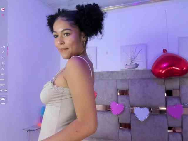 Baddie-Delayla webcam