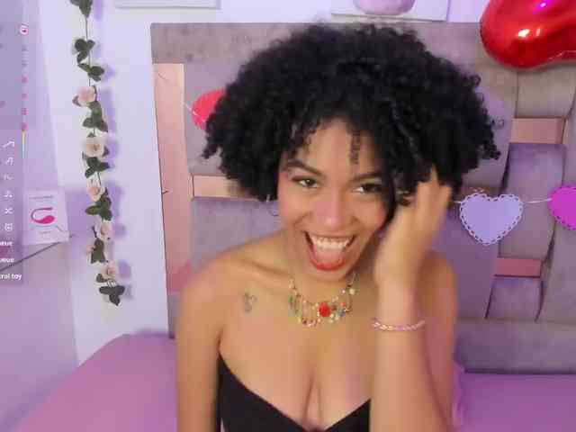 Baddie-Delayla webcam