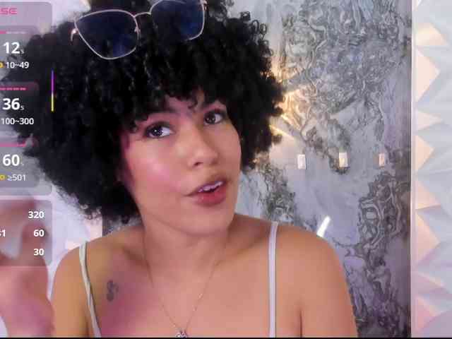 Baddie-Delayla webcam