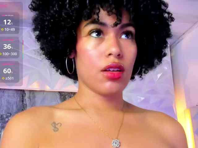 Baddie-Delayla webcam