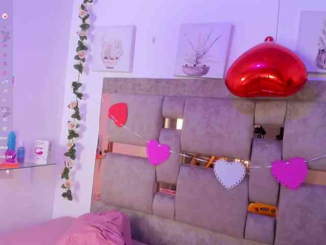 Baddie-Delayla webcam