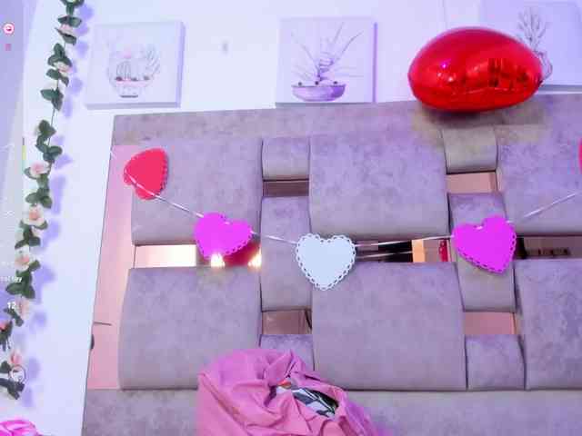 Baddie-Delayla webcam