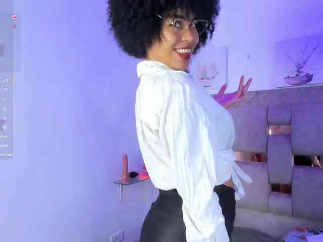 Baddie-Delayla webcam