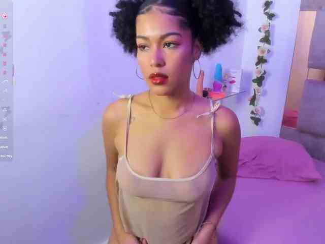 Baddie-Delayla webcam