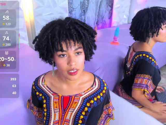 Baddie-Delayla webcam