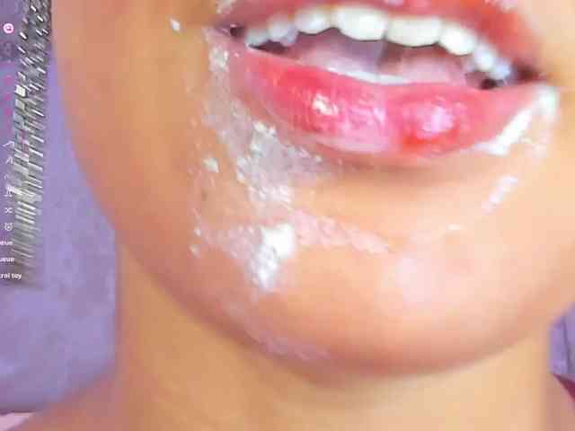 Baddie-Delayla webcam