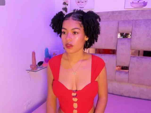 Baddie-Delayla webcam