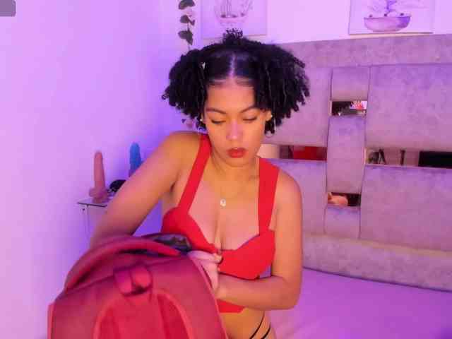 Baddie-Delayla webcam