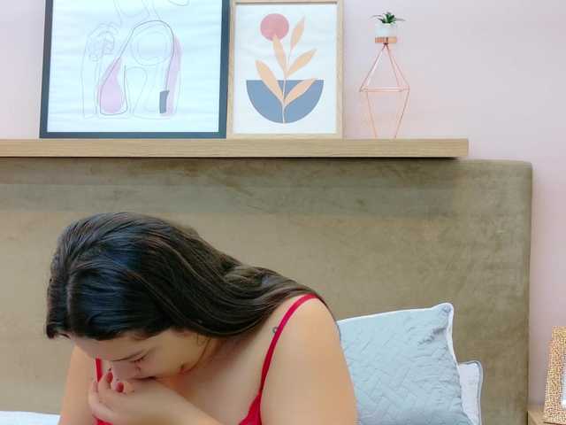 Tessa-Stone's BongaCams show and profile