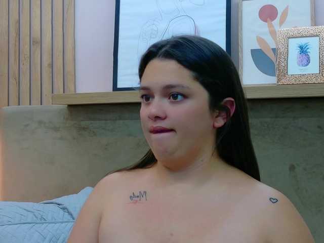 Tessa-Stone's BongaCams show and profile