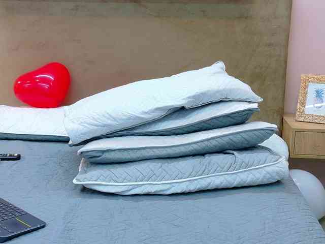 Tessa-Stone Tessa-Stone