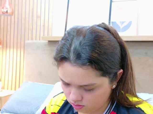 Tessa-Stone Live Webcam on BongaCams