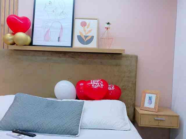 Tessa-Stone Tessa-Stone