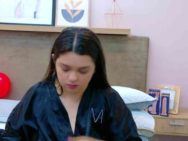 Tessa-Stone webcam