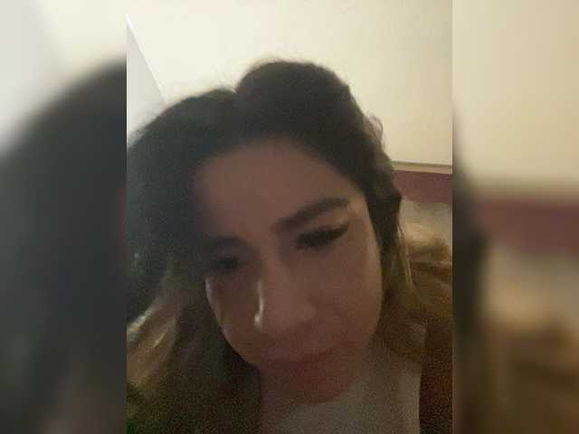 ymfg – webcam model profile photo