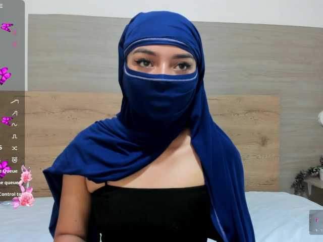 jenna- broadcasting live