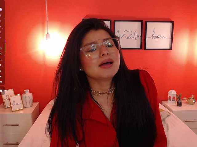 AliciaFox07 live cam