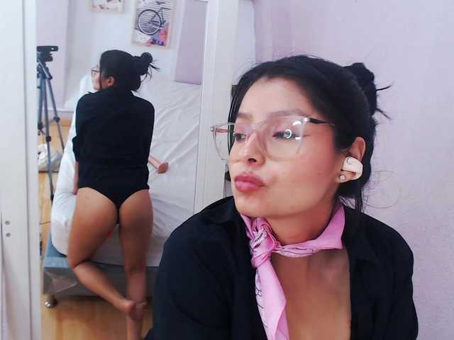 AliciaFox07's BongaCams show and profile
