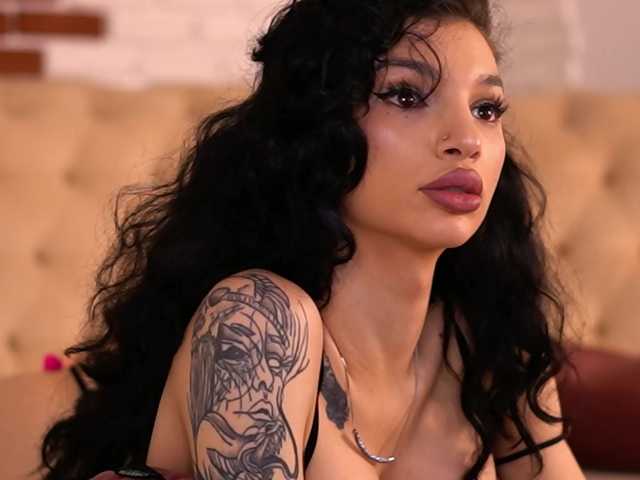 NyssaSky's BongaCams show and profile