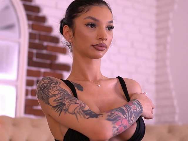 NyssaSky's BongaCams show and profile