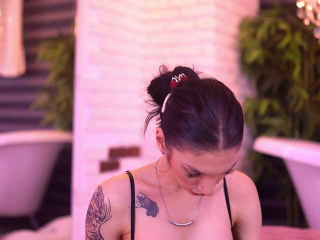 NyssaSky's BongaCams show and profile