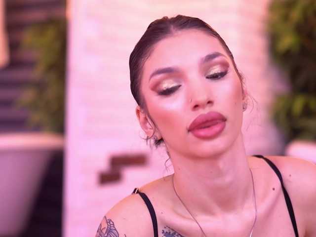 NyssaSky's BongaCams show and profile