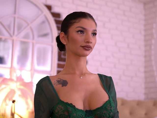 NyssaSky's BongaCams show and profile