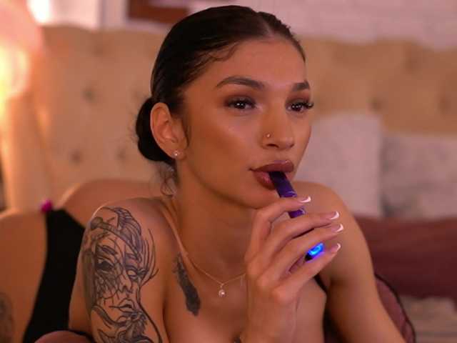 NyssaSky's BongaCams show and profile