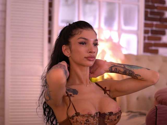 NyssaSky's BongaCams show and profile