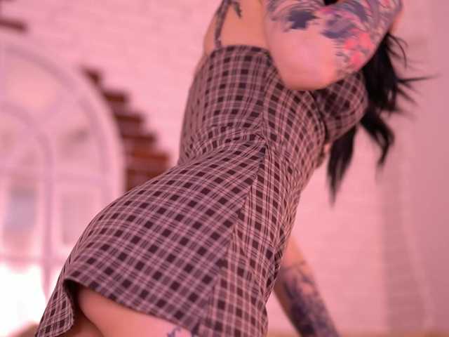 NyssaSky's BongaCams show and profile