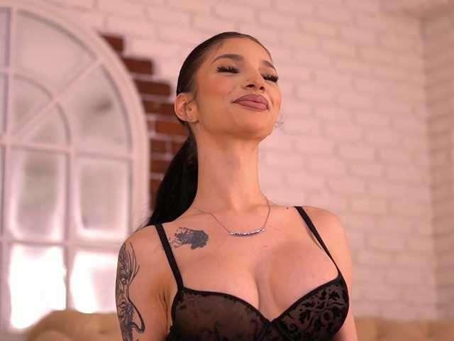 NyssaSky's BongaCams show and profile