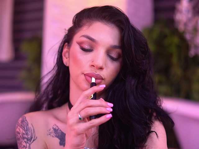 NyssaSky's BongaCams show and profile